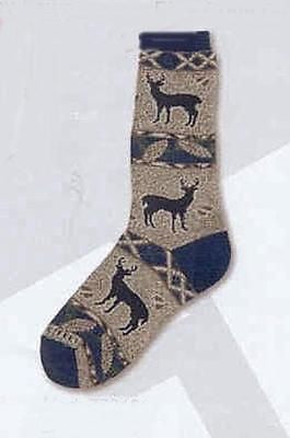 Wildlife Animal DEER Pinecone Adult Socks Medium 6-11