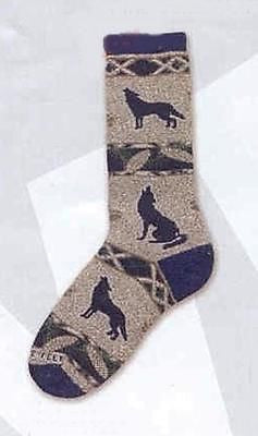 Wildlife Animal HOWLING WOLF Adult Socks Medium 6-11